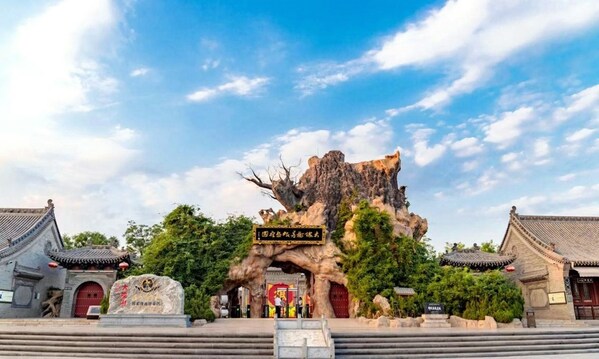 Series of activities of 2023 Linfen Hongtong Big Locust Tree Tourist Season to Trace the Roots of Ancestors launched — travelling to the remotest corners of the world, but Hongtong is home