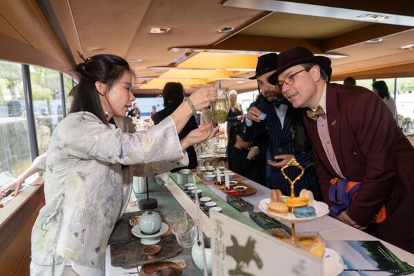 “Charm of Jiangsu” Appears at Sino-French Gastronomy Carnival